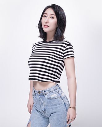 性感女孩被大鸡巴操舞蹈表演部部主任